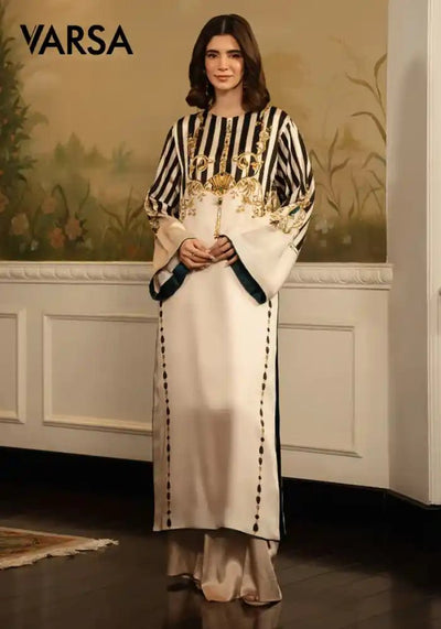 Black Strike Printed Silk 3 Pc Unstitched - White - Varsa.pk